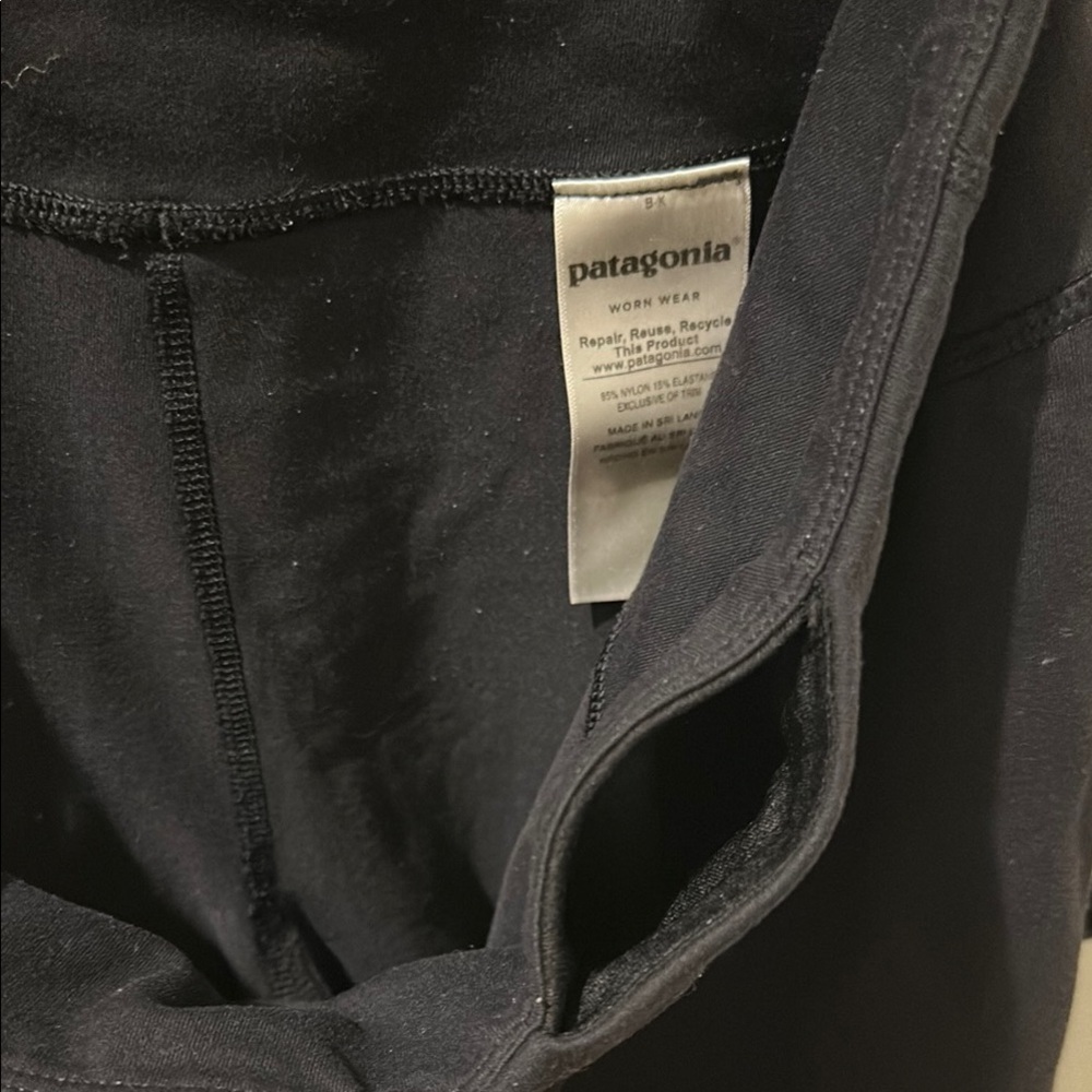 Patagonia Women's Black High-Waisted Pants - Picture 5 of 5